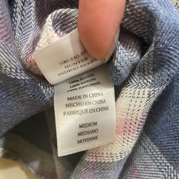 RAILS Button Down Collared Shirt - Picture 5 of 5